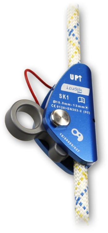 8bba7619988f617c78e52e9fff25b973