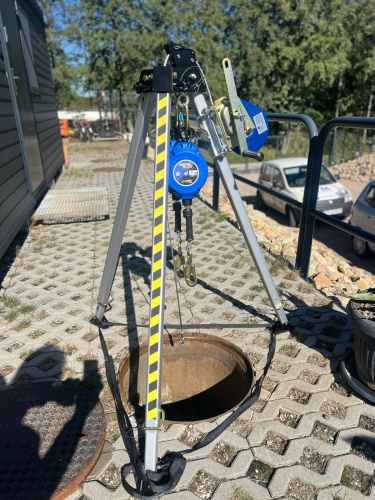 Zestaw asekuracyjny Irudek KIT TRIP 11 (trójnóg TRIP1, urządzenie KOALA R15), EN 360, EN 1496 - zdjęcie 2